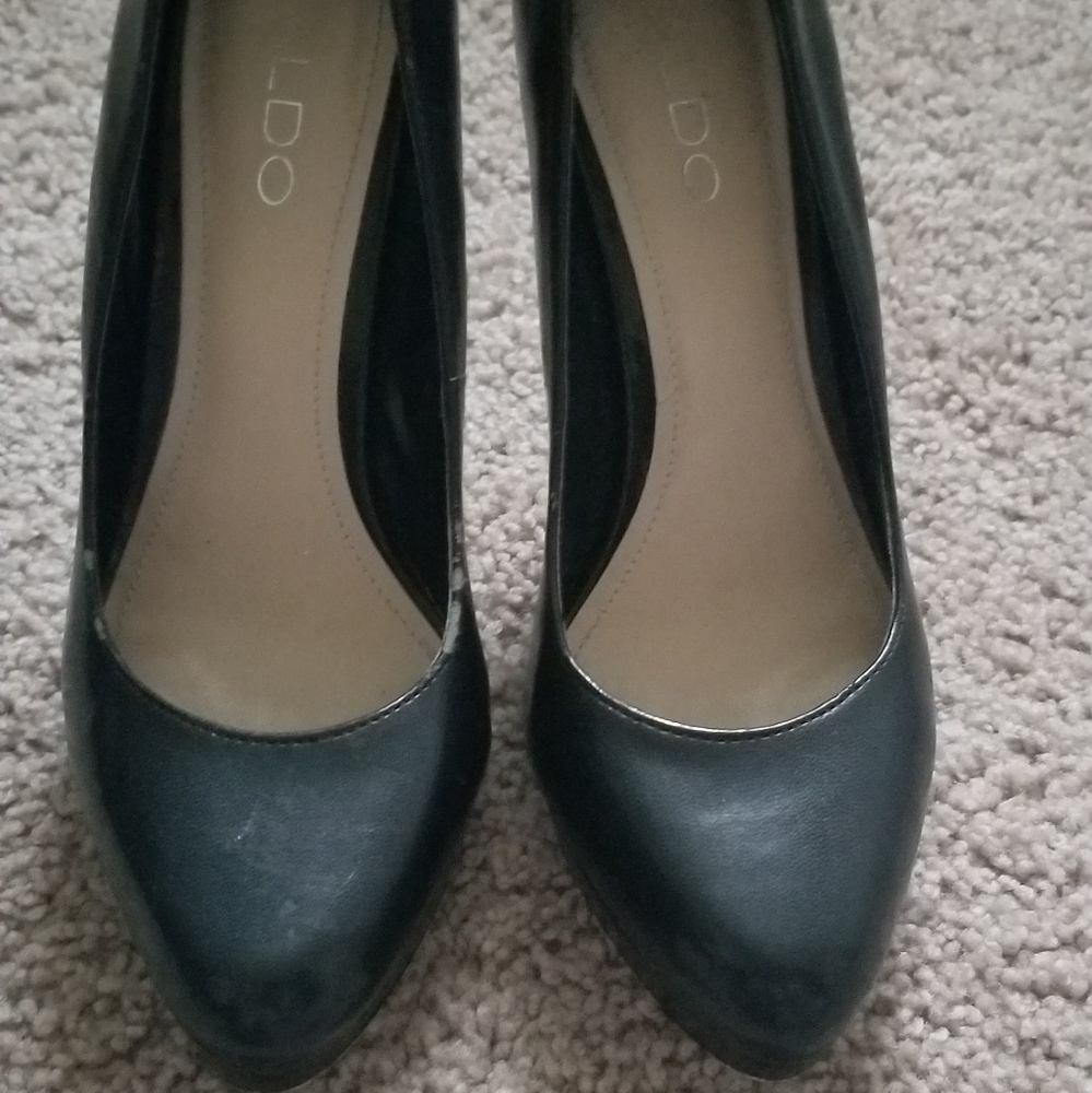 Aldo black heels